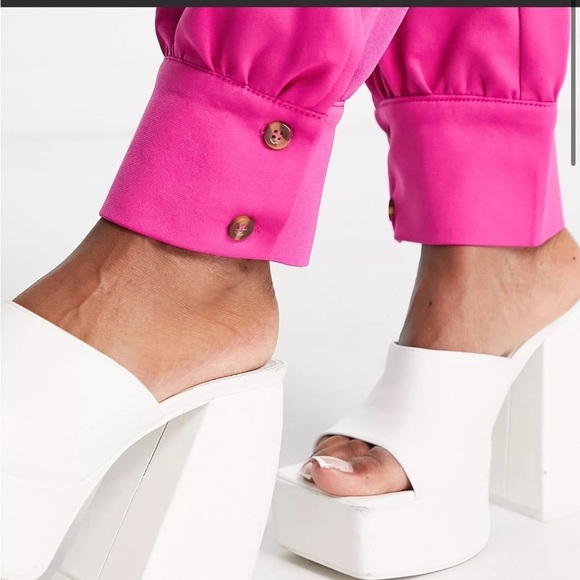 ASOS Heartbreak Barbie Pink Button Cuff Tailored Trousers Barbiecore Pants - Picture 2 of 14